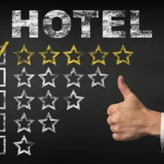 Ile gwiazdek ma hotel Gołębiewski? Sprawdź, co naprawdę oznaczają gwiazdki