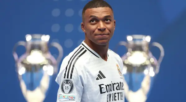 W jakim kraju gra Mbappe? Odkryj jego nowy klub w Hiszpanii