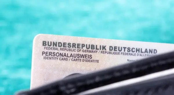 Niemiecki dowód osobisty. Czy do Turcji potrzebny jest paszport? Ten dokument może być kluczowy.