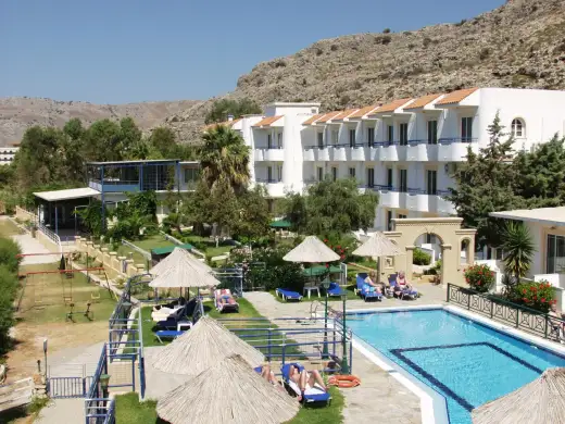 Ilyssion hotel opinie - komu naprawdę warto go polecić?